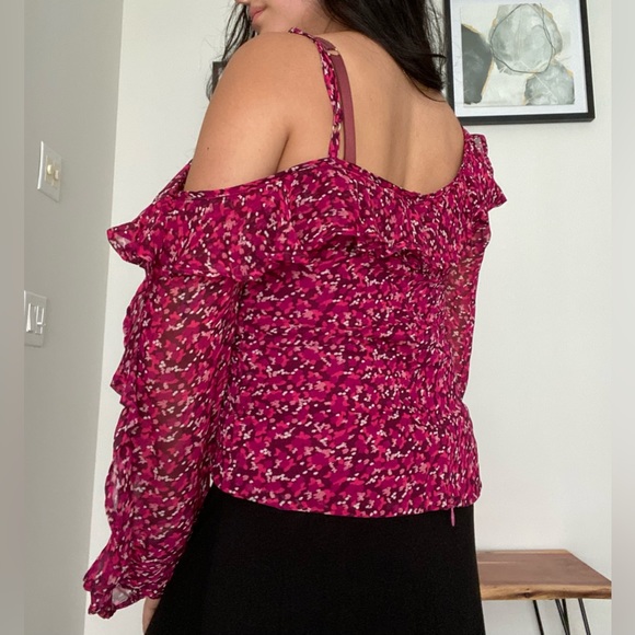 Ruched ruffle pink top - Picture 4 of 4